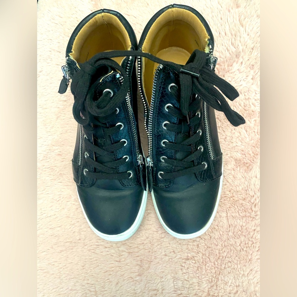Dolce Vita Black High-Top Sneakers